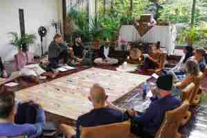 5-MeO-DMT facilitator training